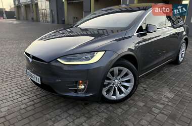 Позашляховик / Кросовер Tesla Model X 2018 в Вінниці