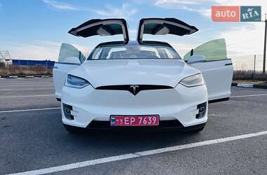 Внедорожник / Кроссовер Tesla Model X 2016 в 