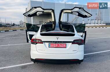 Внедорожник / Кроссовер Tesla Model X 2016 в 