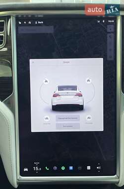 Внедорожник / Кроссовер Tesla Model X 2016 в 