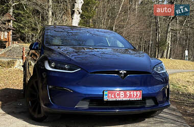 Позашляховик / Кросовер Tesla Model X 2023 в 