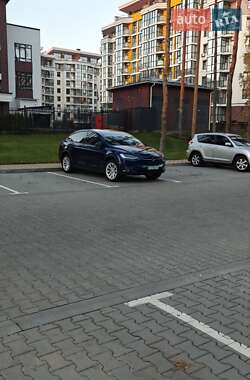 Внедорожник / Кроссовер Tesla Model X 2017 в 