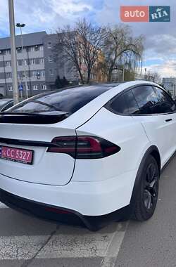 Позашляховик / Кросовер Tesla Model X 2023 в 