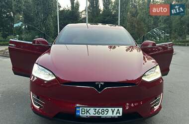 Внедорожник / Кроссовер Tesla Model X 2017 в 