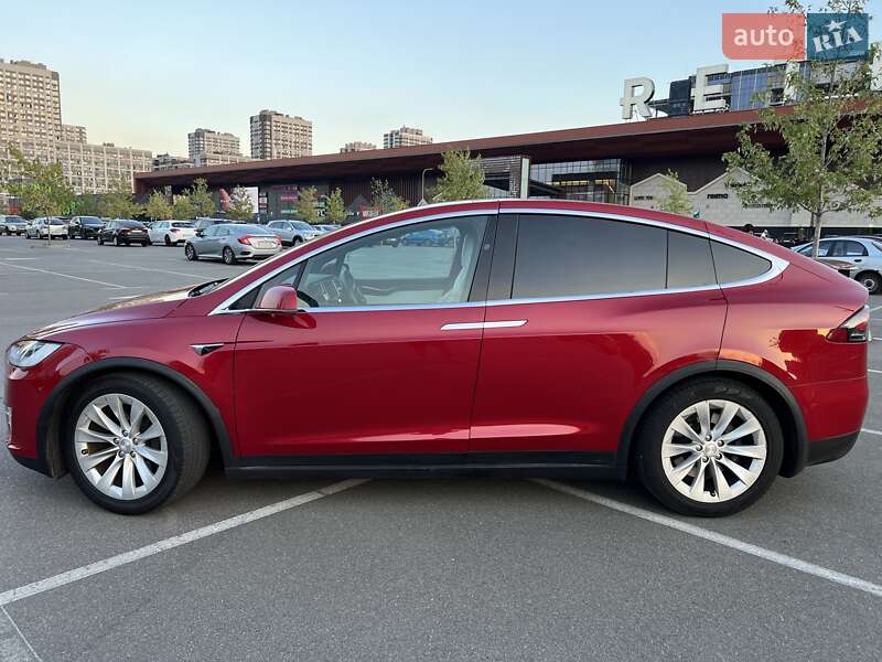 Внедорожник / Кроссовер Tesla Model X 2017 в Киеве