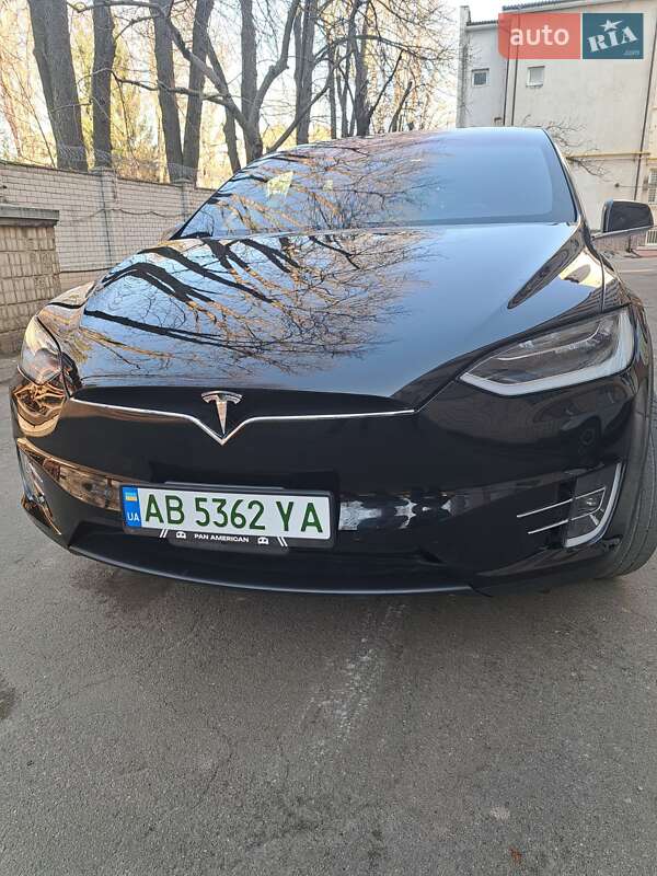 Внедорожник / Кроссовер Tesla Model X 2018 в Виннице
