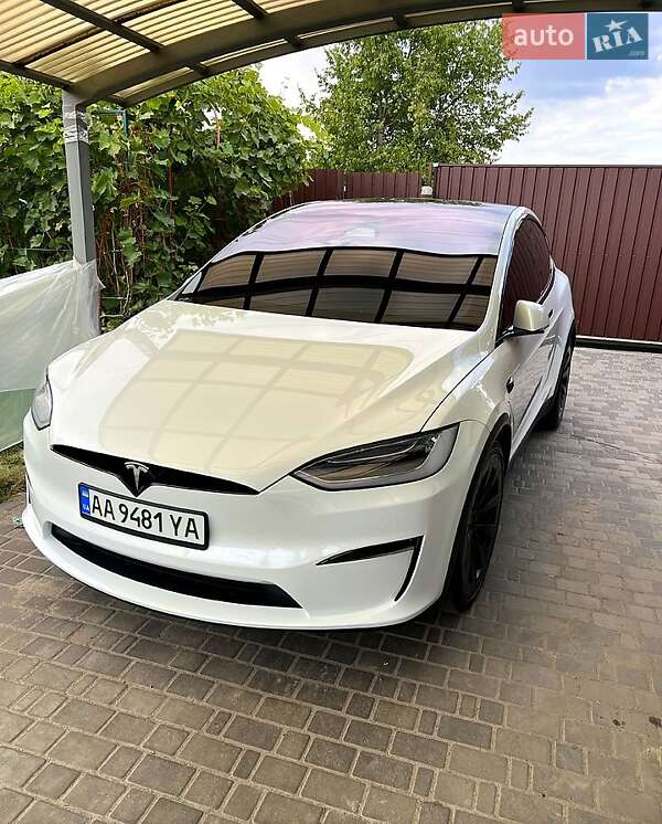 Внедорожник / Кроссовер Tesla Model X 2023 в Киеве