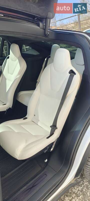 Внедорожник / Кроссовер Tesla Model X 2019 в Ужгороде