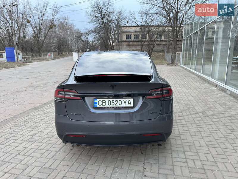 Позашляховик / Кросовер Tesla Model X 2019 в Чернігові