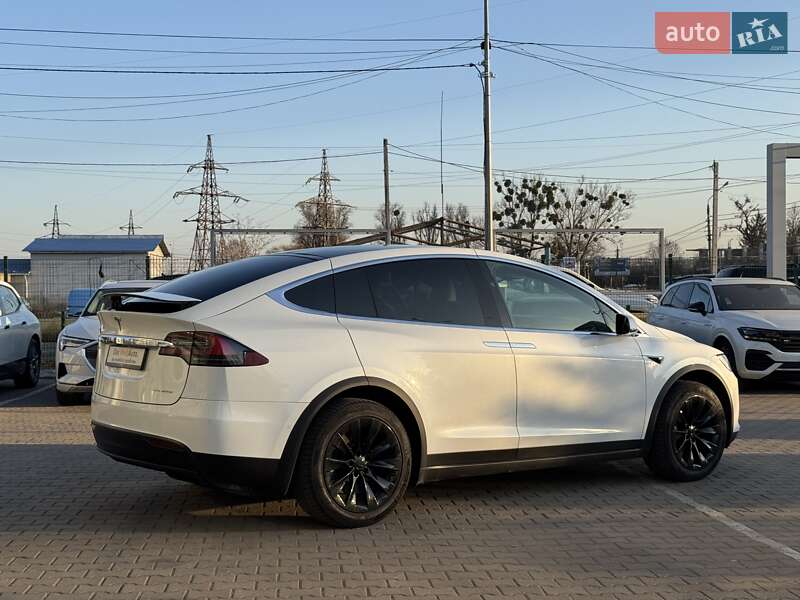 Позашляховик / Кросовер Tesla Model X 2020 в Чернівцях фото 9 Позашляховик / Кросовер Tesla Model X 2020 в Чернівцях