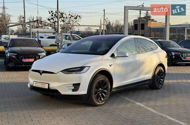 Позашляховик / Кросовер Tesla Model X 2020 в 