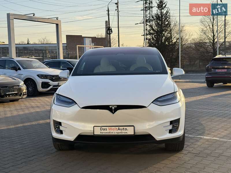 Позашляховик / Кросовер Tesla Model X 2020 в Чернівцях фото 10 Позашляховик / Кросовер Tesla Model X 2020 в Чернівцях