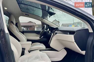 Внедорожник / Кроссовер Tesla Model X 2018 в 