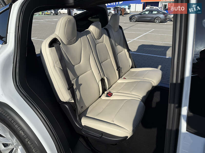 Внедорожник / Кроссовер Tesla Model X 2020 в Тернополе