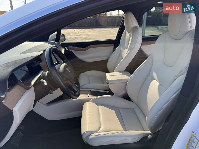 Внедорожник / Кроссовер Tesla Model X 2020 в Тернополе