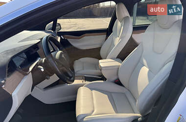 Позашляховик / Кросовер Tesla Model X 2020 в 