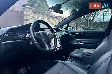 Внедорожник / Кроссовер Tesla Model X 2018 в 