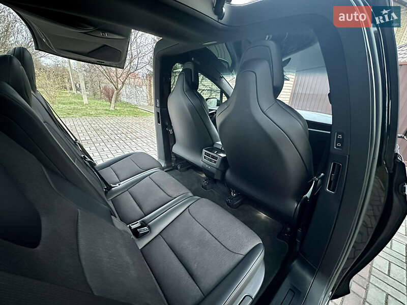 Позашляховик / Кросовер Tesla Model X 2018 в Хмельницькому