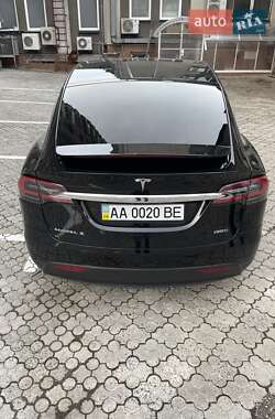 Внедорожник / Кроссовер Tesla Model X 2019 в 