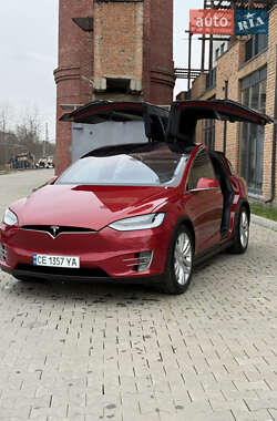 Позашляховик / Кросовер Tesla Model X 2016 в 
