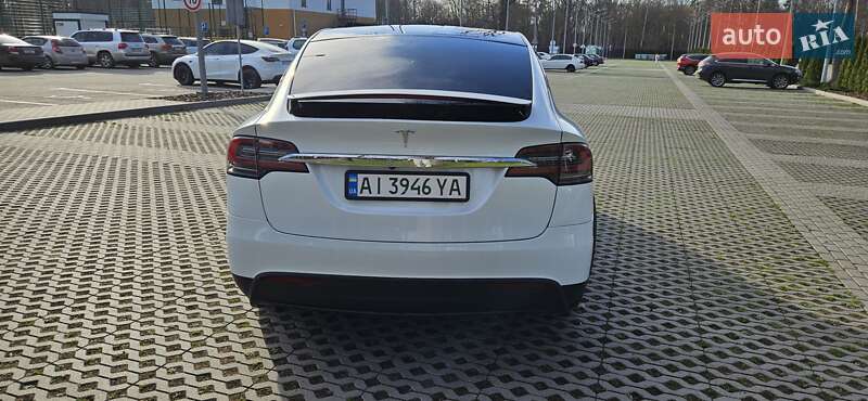 Позашляховик / Кросовер Tesla Model X 2017 в Харкові