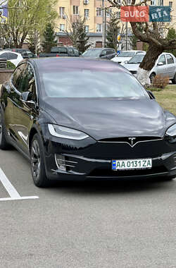 Внедорожник / Кроссовер Tesla Model X 2018 в 