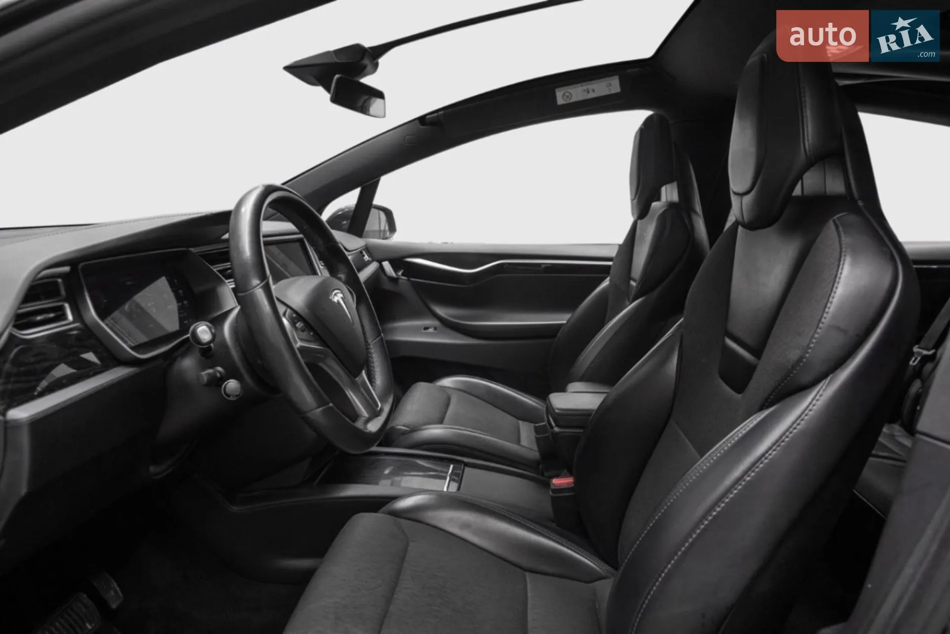 2017 Tesla Model X - мініатюра 14