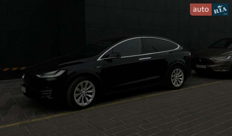 Позашляховик / Кросовер Tesla Model X 2017 в Житомирі