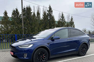 Позашляховик / Кросовер Tesla Model X 2020 в 