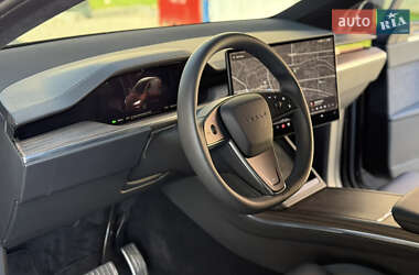 Внедорожник / Кроссовер Tesla Model X 2023 в 