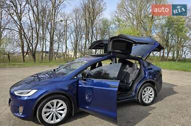 Внедорожник / Кроссовер Tesla Model X 2018 в 
