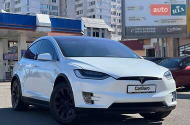 Внедорожник / Кроссовер Tesla Model X 2020 в 
