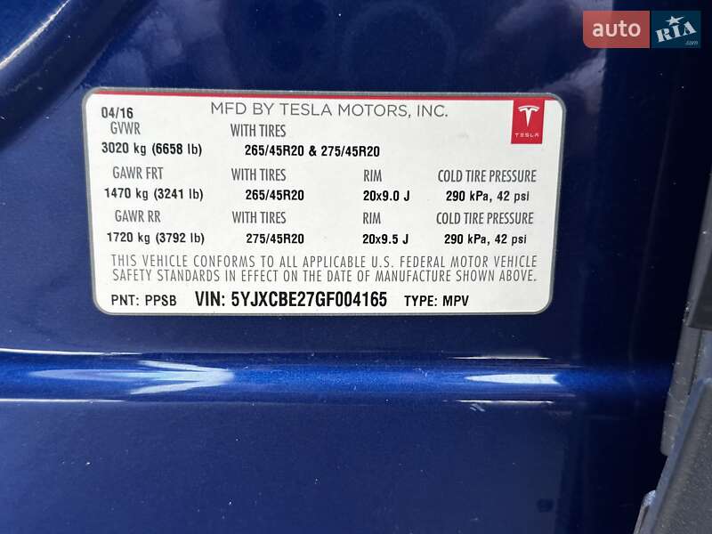 Позашляховик / Кросовер Tesla Model X 2016 в Києві