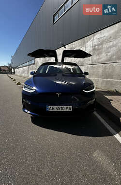 Позашляховик / Кросовер Tesla Model X 2022 в 