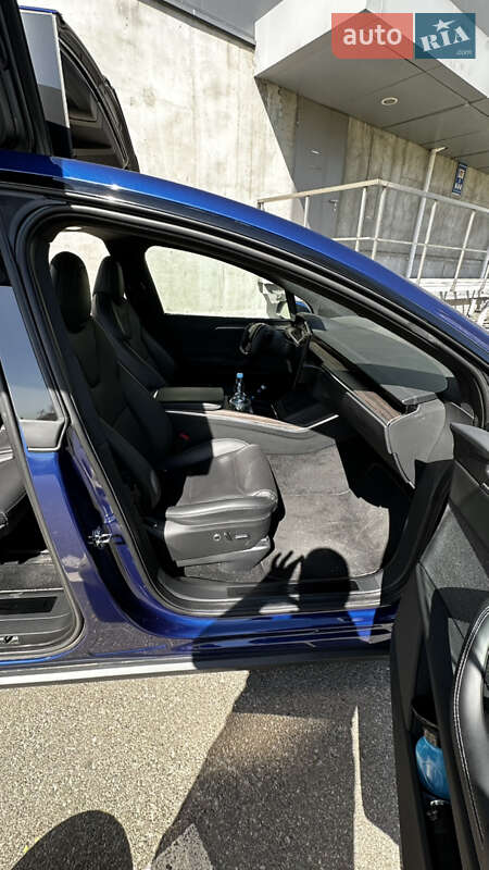 Внедорожник / Кроссовер Tesla Model X 2022 в Киеве фото 9 Внедорожник / Кроссовер Tesla Model X 2022 в Киеве