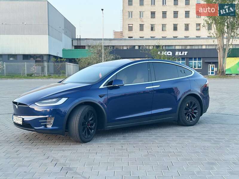 Позашляховик / Кросовер Tesla Model X 2017 в Черкасах