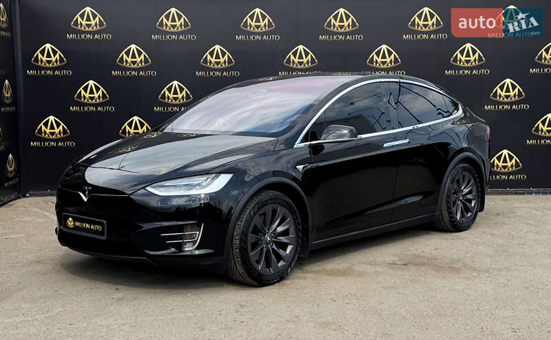 Внедорожник / Кроссовер Tesla Model X 2018 в Киеве