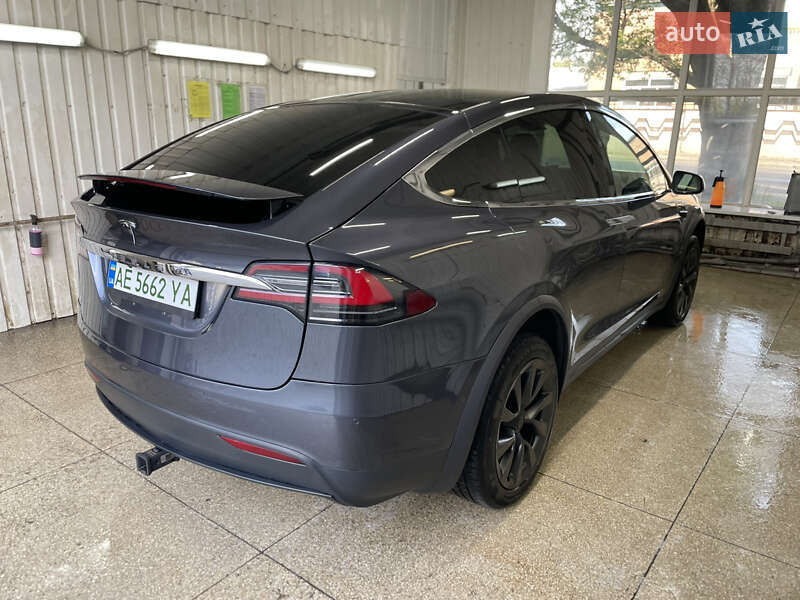 Позашляховик / Кросовер Tesla Model X 2020 в Дніпрі