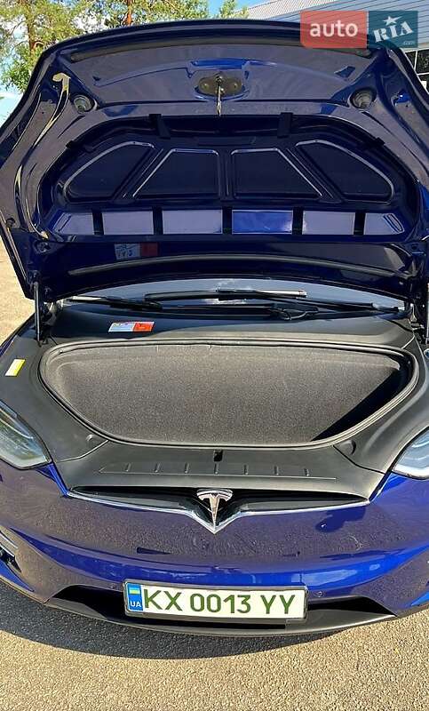 Внедорожник / Кроссовер Tesla Model X 2016 в Харькове