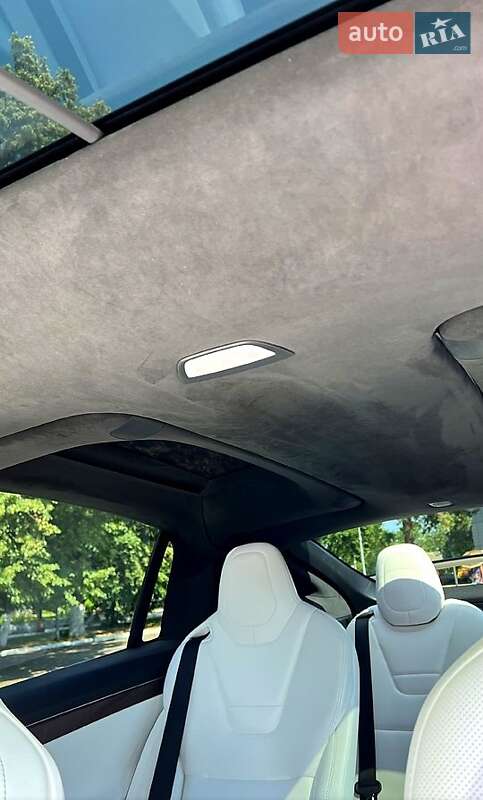 Внедорожник / Кроссовер Tesla Model X 2016 в Харькове