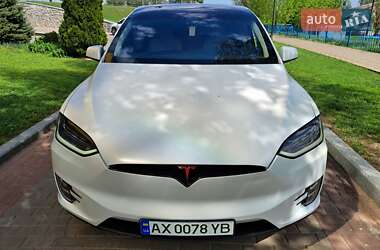 Внедорожник / Кроссовер Tesla Model X 2018 в 