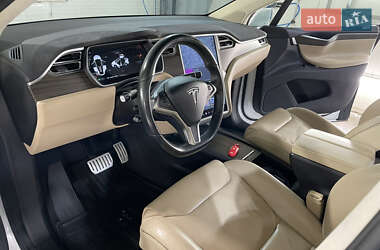 Внедорожник / Кроссовер Tesla Model X 2016 в 