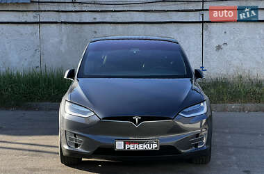 Внедорожник / Кроссовер Tesla Model X 2017 в 