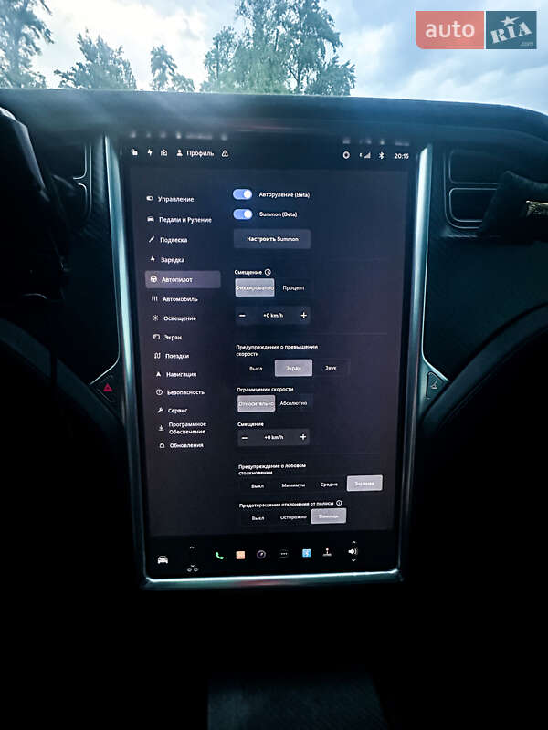 Внедорожник / Кроссовер Tesla Model X 2017 в Киеве