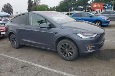 Внедорожник / Кроссовер Tesla Model X 2018 в 
