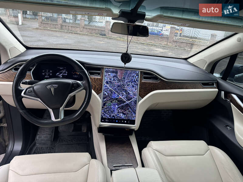 Позашляховик / Кросовер Tesla Model X 2018 в Рівному фото 19 Позашляховик / Кросовер Tesla Model X 2018 в Рівному