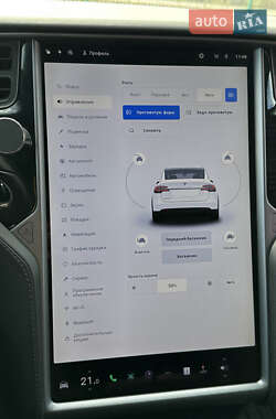 Внедорожник / Кроссовер Tesla Model X 2018 в 
