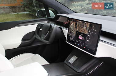 Позашляховик / Кросовер Tesla Model X 2022 в 