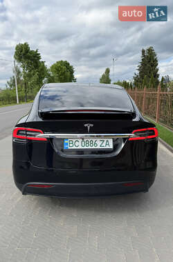 Внедорожник / Кроссовер Tesla Model X 2017 в 