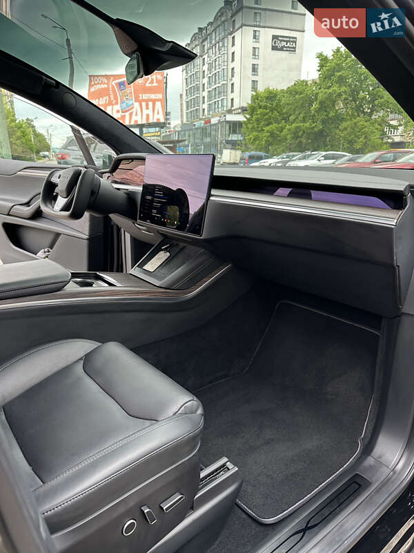 Внедорожник / Кроссовер Tesla Model X 2022 в Ивано-Франковске